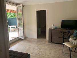 Appartement - 2 pièces - VILLENEUVE LOUBET - Salon/salle à manger