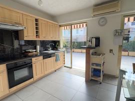 Appartement - 2 pièces - 45 m² - Cagnes sur Mer