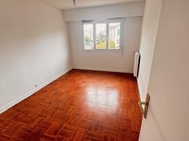 Appartement - 3 pi&egrave;ces - 92 m² - Saint-Laurent du var