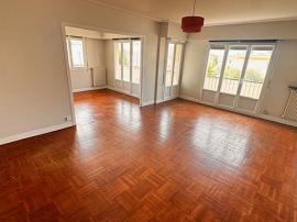 Appartement - 3 pi&egrave;ces - 92 m² - Saint-Laurent du var