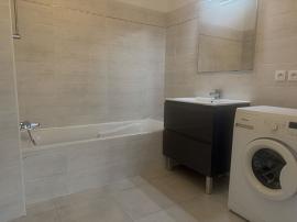 Appartement - 2 pi&egrave;ces - 39 m² - Villeneuve Loubet - SDB