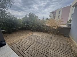 Appartement - 2 pi&egrave;ces - 39 m² - Villeneuve Loubet - jardin